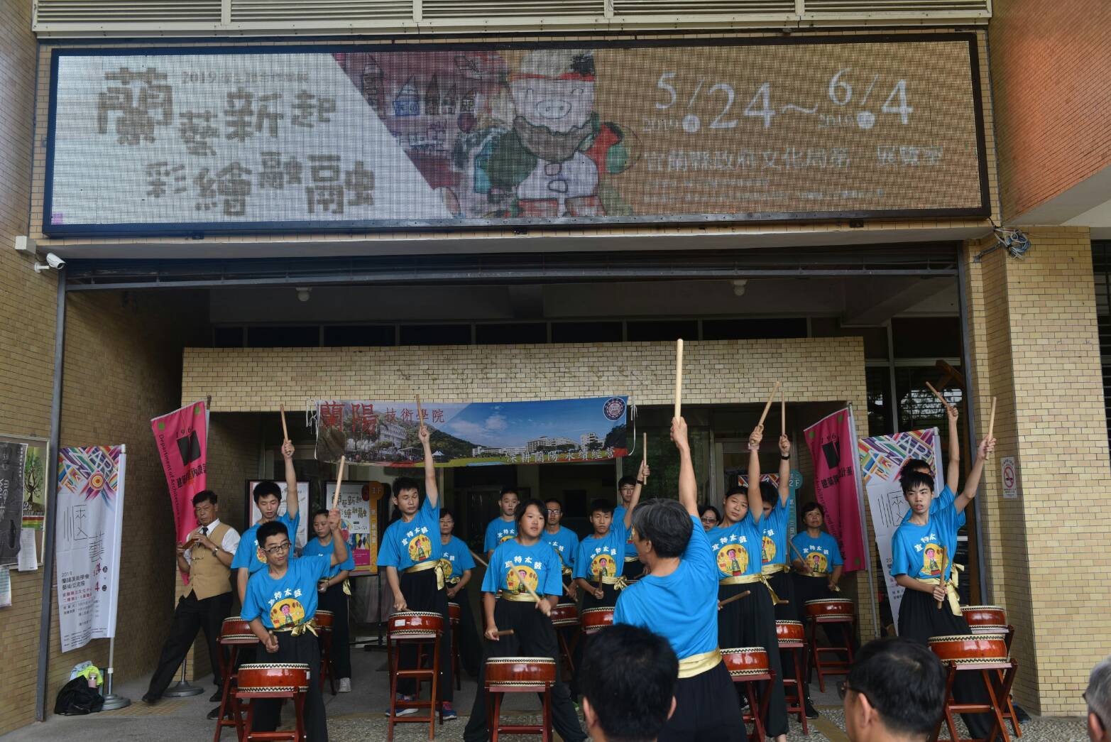 特殊教育報導/ 系列六~  「蘭藝新起.彩繪融融」~2019特教生聯合作品展  不一樣的內心世界