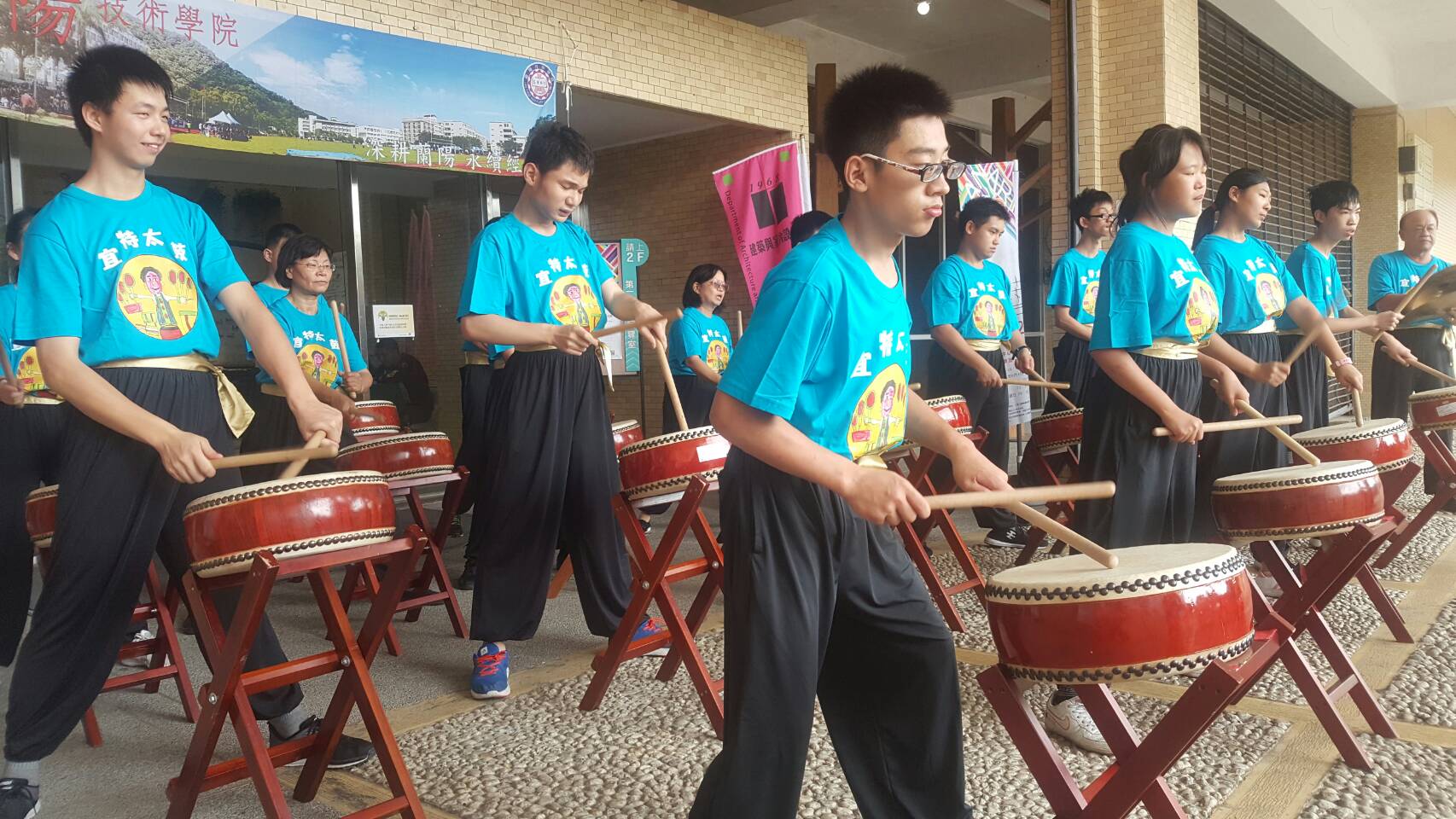 特殊教育報導/ 系列六~  「蘭藝新起.彩繪融融」~2019特教生聯合作品展  不一樣的內心世界