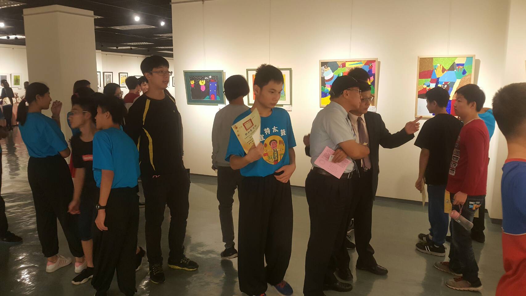 特殊教育報導/ 系列六~  「蘭藝新起.彩繪融融」~2019特教生聯合作品展  不一樣的內心世界