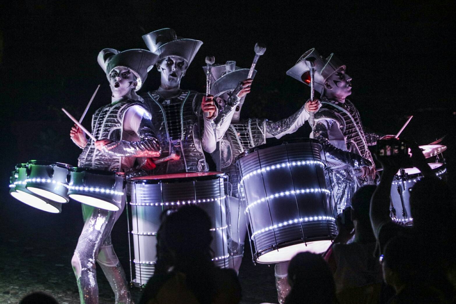 先睹為快 英國小丑幻鼓秀童玩節首登場