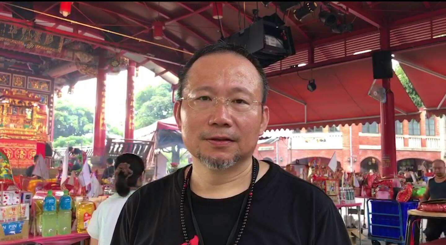 傳藝文昌祠眾店舖爭博頭家爐主 新任爐主-燭火相傳