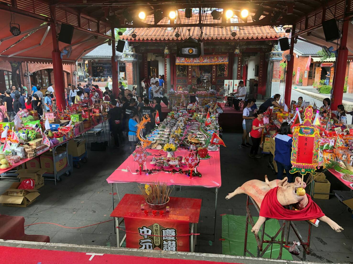 傳藝文昌祠眾店舖爭博頭家爐主 新任爐主-燭火相傳