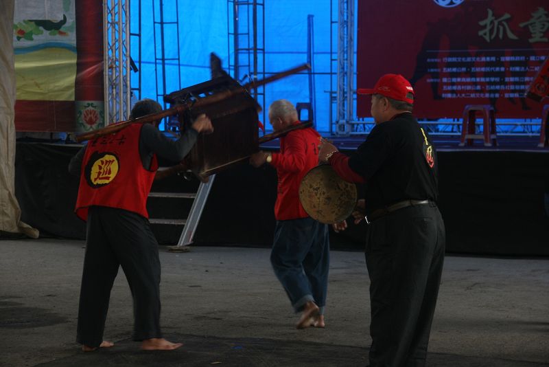 纘轎是二結王公廟法寶