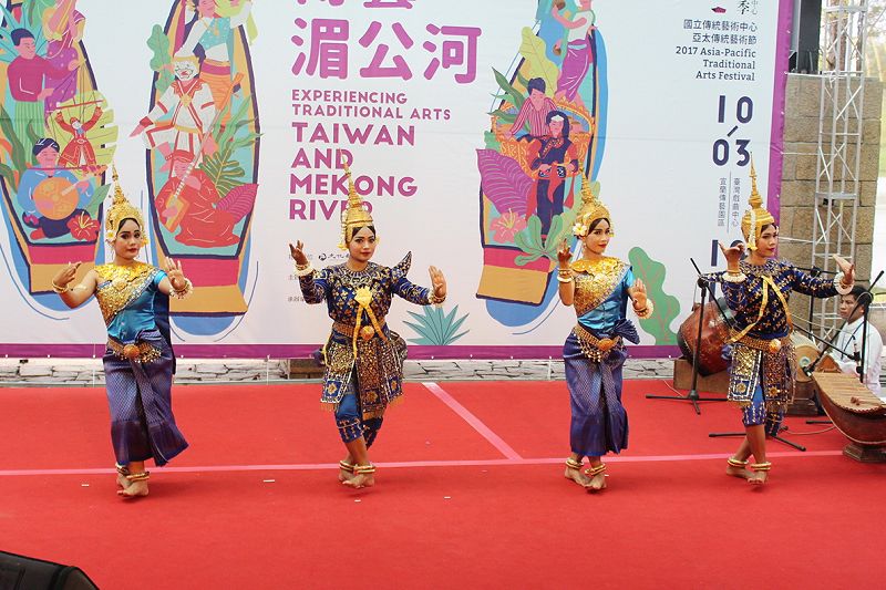 柬埔寨暹粒舞蹈精彩演出