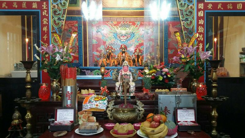 太平山鎮安宮供奉的鄭成功，媽祖每天遙望大陸不知何時才能反攻大陸