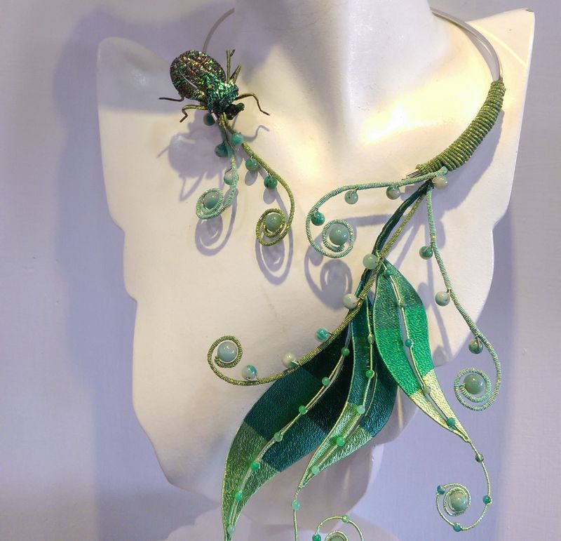 春仔花演變成工藝精緻作品綠精靈