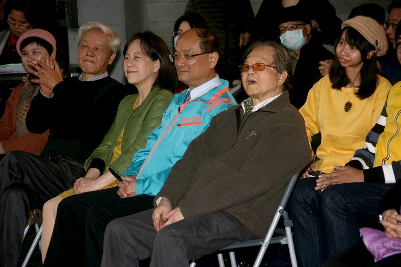 副縣長黃適超與文學大師黃春明