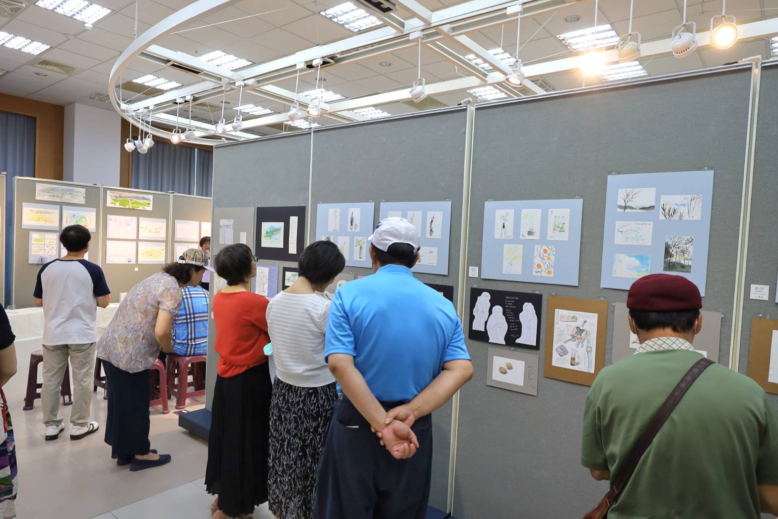 羅東鎮立圖書館