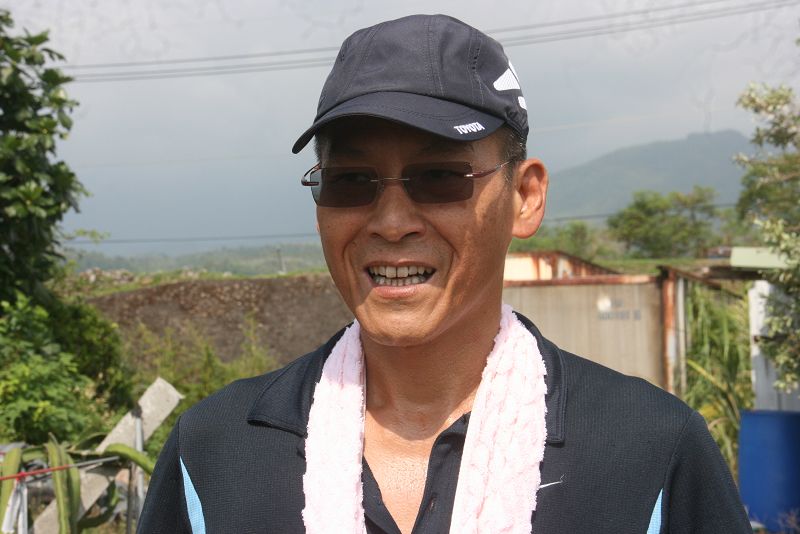 御之龍果園園主王金波