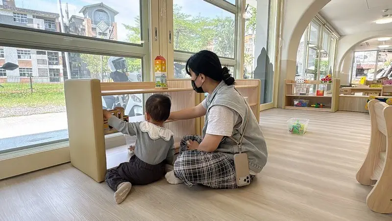 羅東育幼親子館裝修工程選用低甲醛建材與隔音玻璃,守護嬰幼兒健康