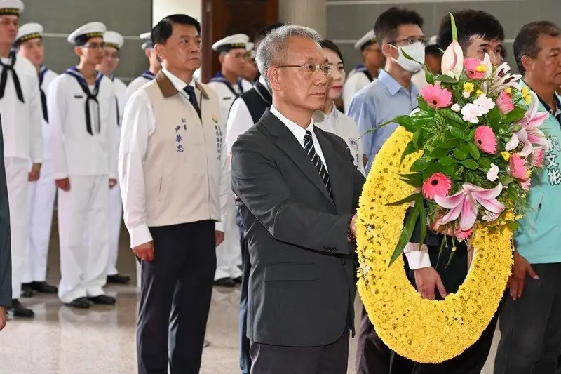 蘇澳宜蘭軍人忠靈祠秋祭獻花追思