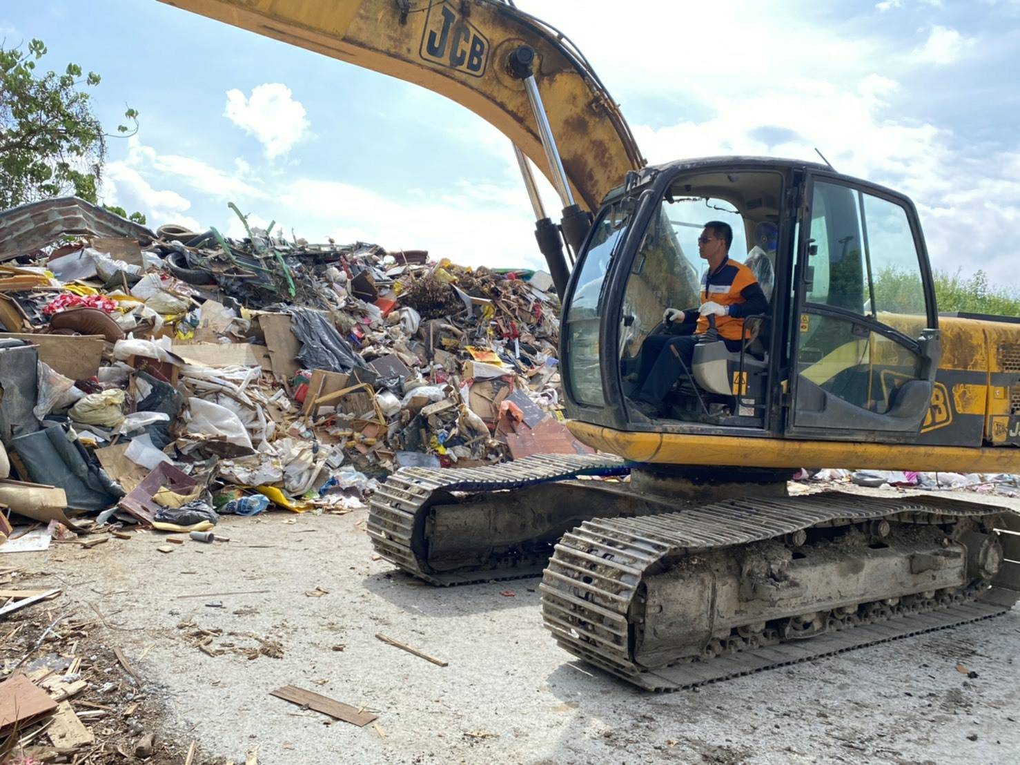 就是他 三星淸潔隊陳文煥拾金不昧亮節可風