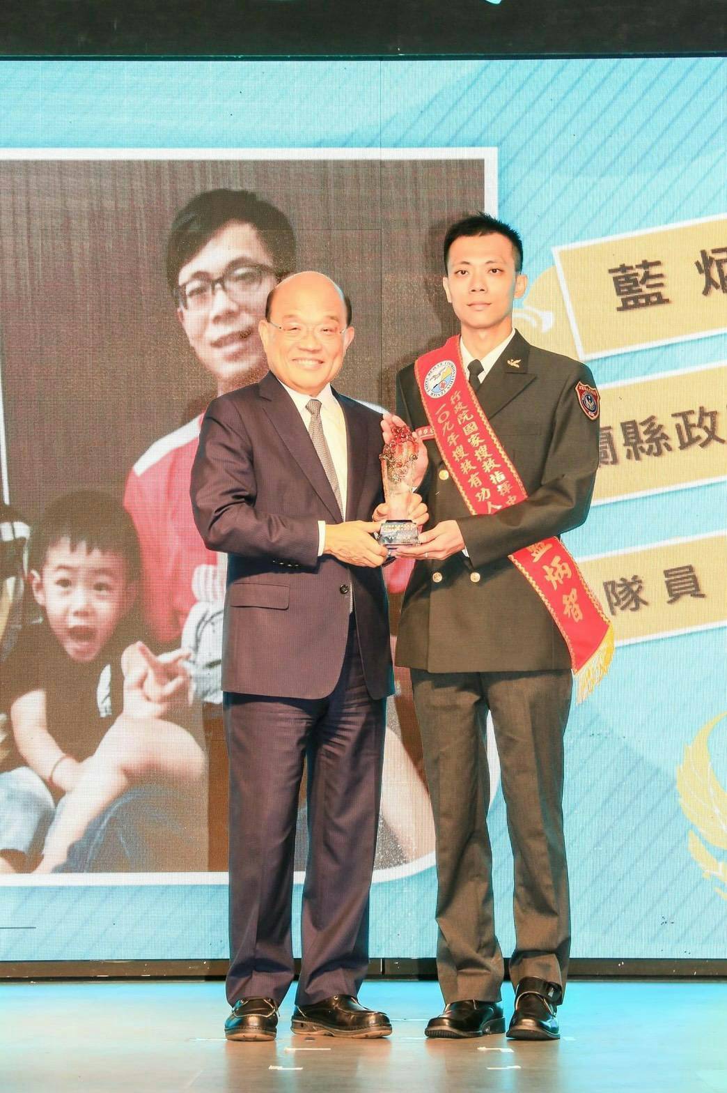 消防局藍炳智去年甫獲縣長獎 今成宜縣第一位國家搜救有功人員