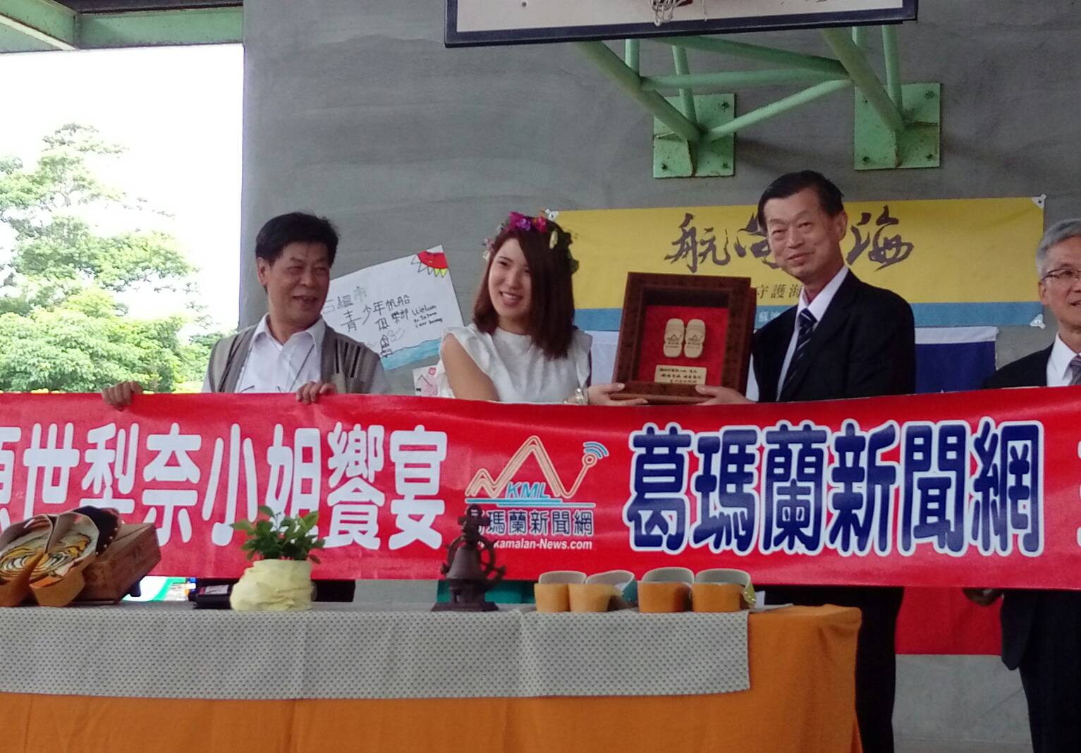 漂海相機主人椿原小姐哭了 漂流近千日終物歸原主