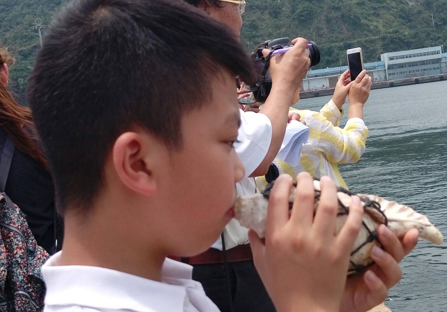 岳明海洋之子光腳號首航 橫渡黑潮勇闖石垣島