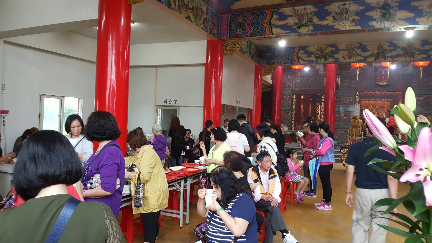 新春呷平安粥需自帶碗筷? 環保局澄清: 鼓勵性質，並無強制執行!