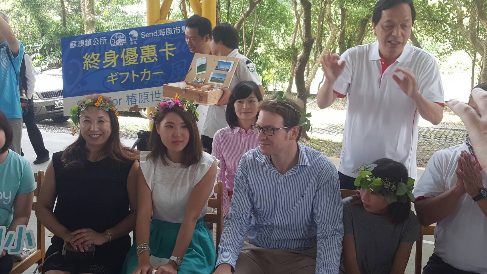 漂海相機主人椿原小姐哭了 漂流近千日終物歸原主