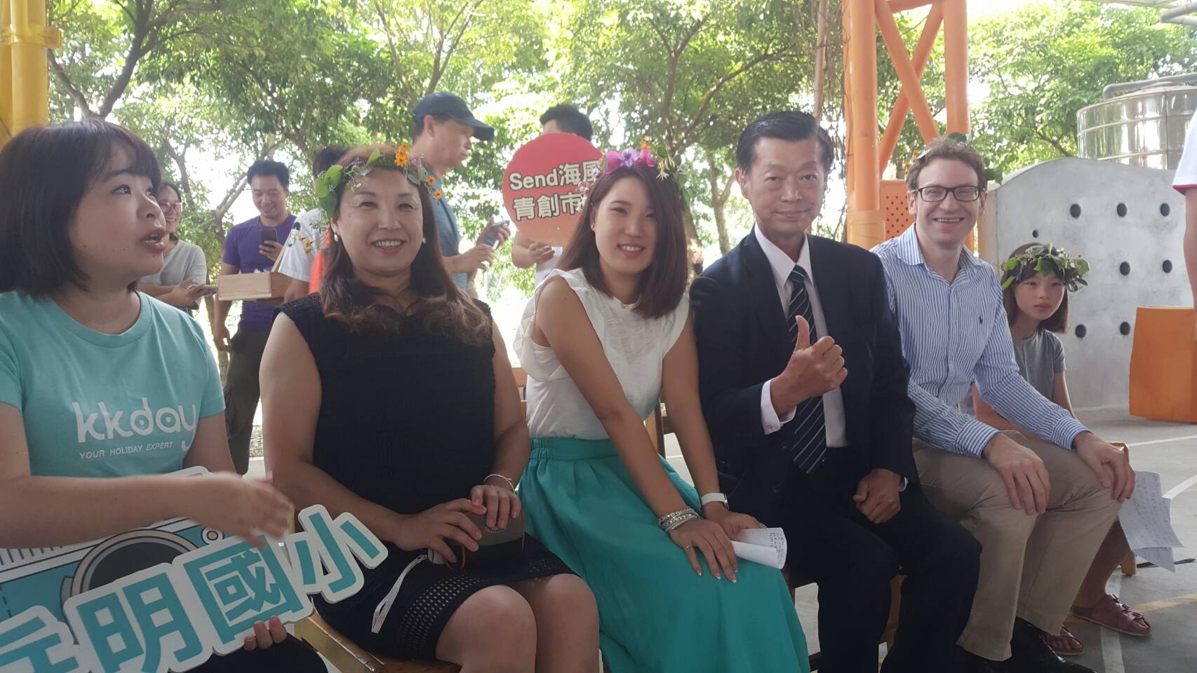 漂海相機主人椿原小姐哭了 漂流近千日終物歸原主