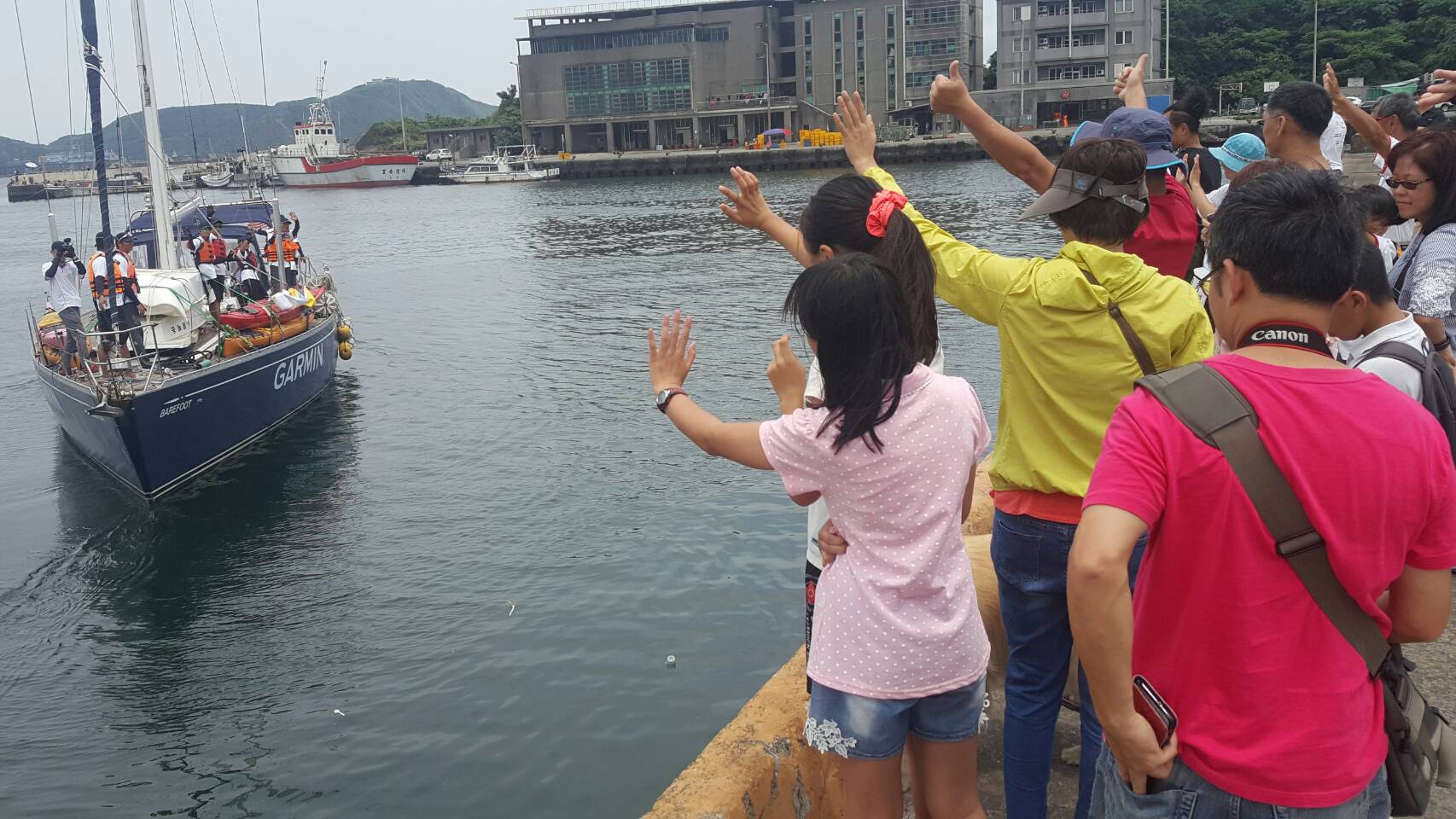 岳明海洋之子光腳號首航 橫渡黑潮勇闖石垣島