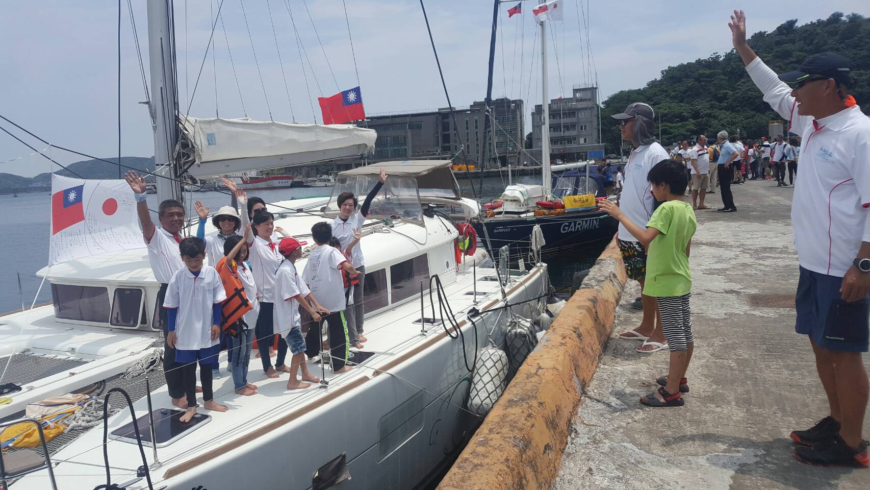 岳明海洋之子光腳號首航 橫渡黑潮勇闖石垣島