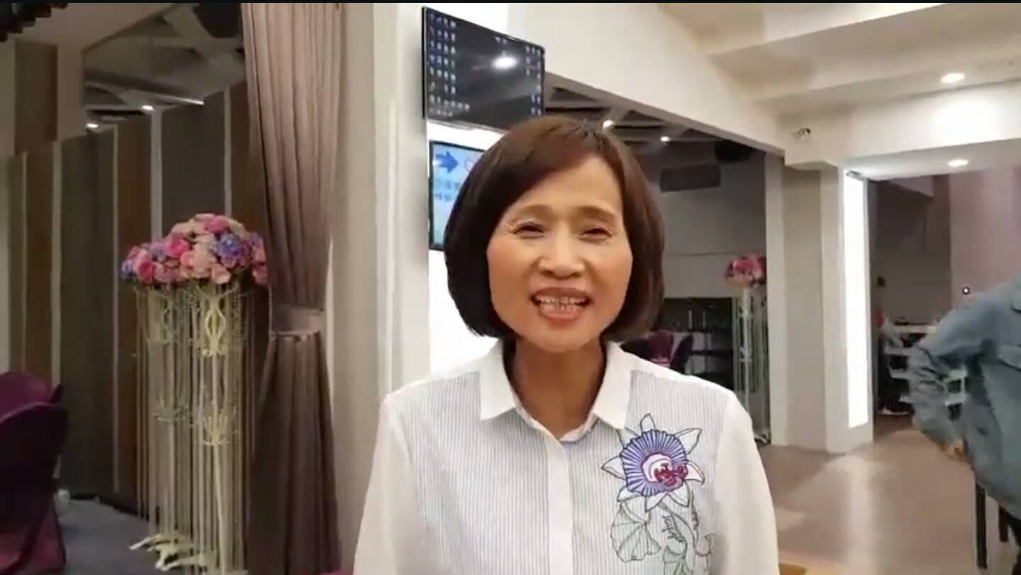 徐慧諭率進步婦女聯盟春遊 聲勢浩大