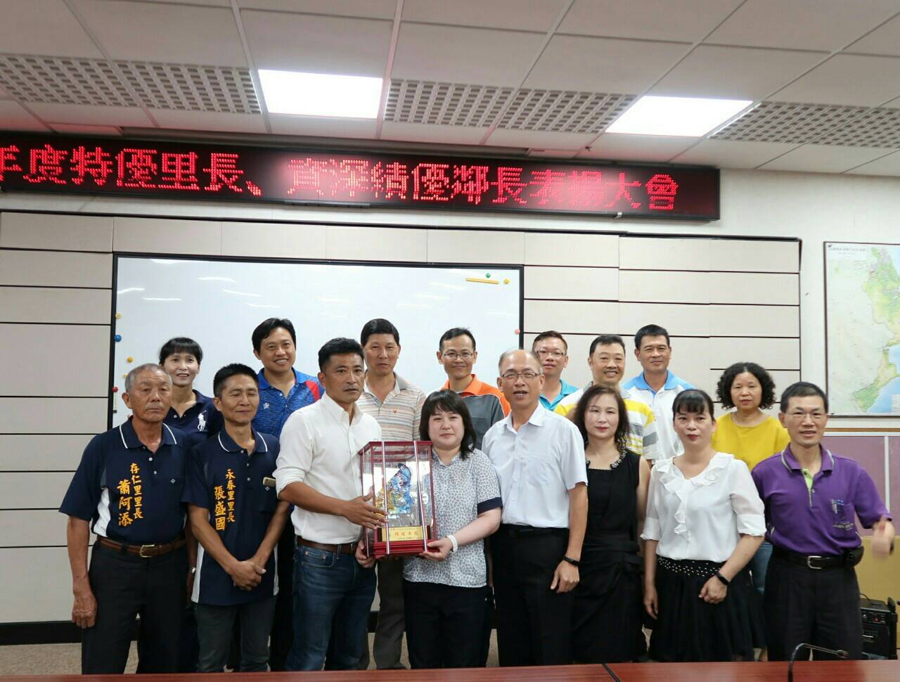 蕭阿添獲內政部表揚特優里長 96歲最高齡鄰長陳林阿對獲縣府表揚