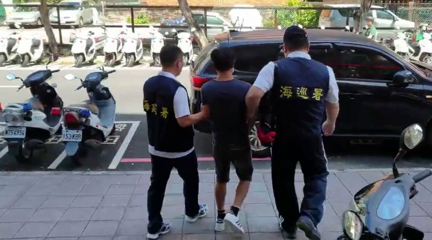 海巡署宜蘭查緝隊飛象過河 遠赴新北緝獲越南偷渡犯
