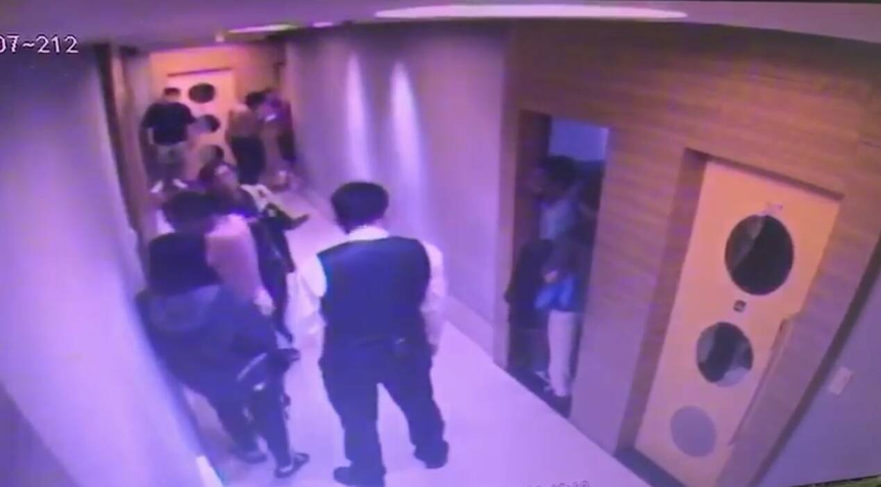 羅東好樂迪KTV兩派醉客亂鬥 警方快打部隊到場遏止
