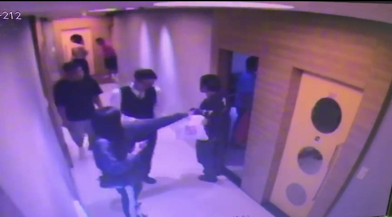 羅東好樂迪KTV兩派醉客亂鬥 警方快打部隊到場遏止