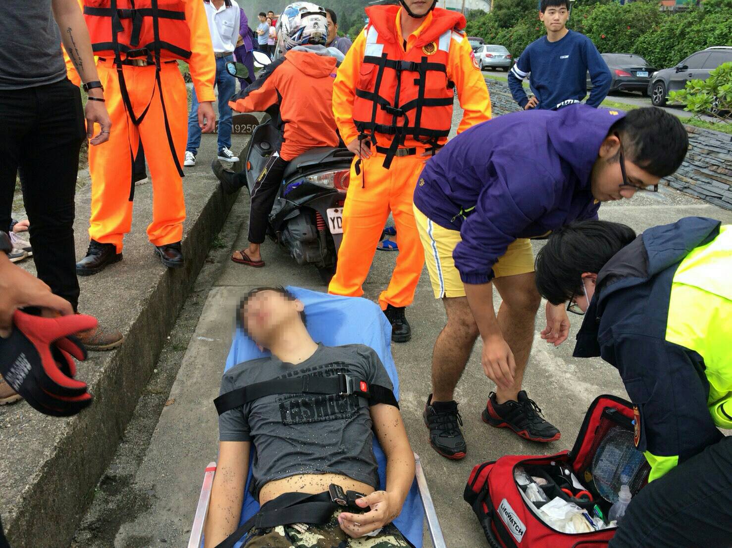 南方澳內埤情人灣傳溺水意外 輪休消防人員適時成功救援