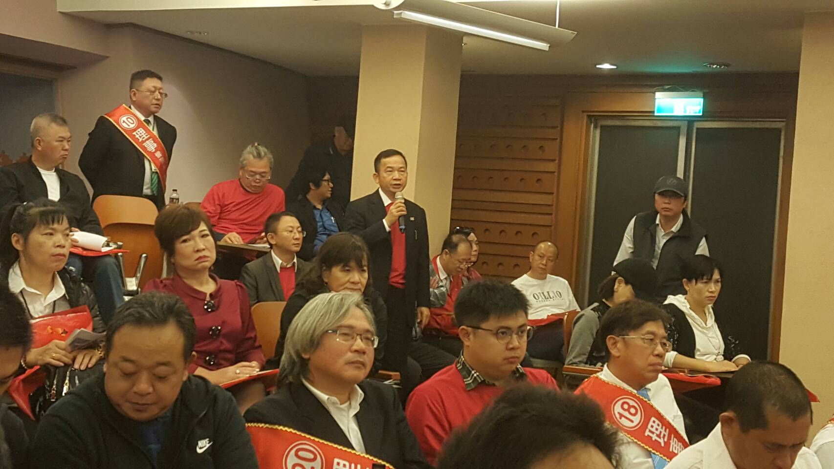 宜縣房仲公會選情激烈 陳振坤榮膺理事長