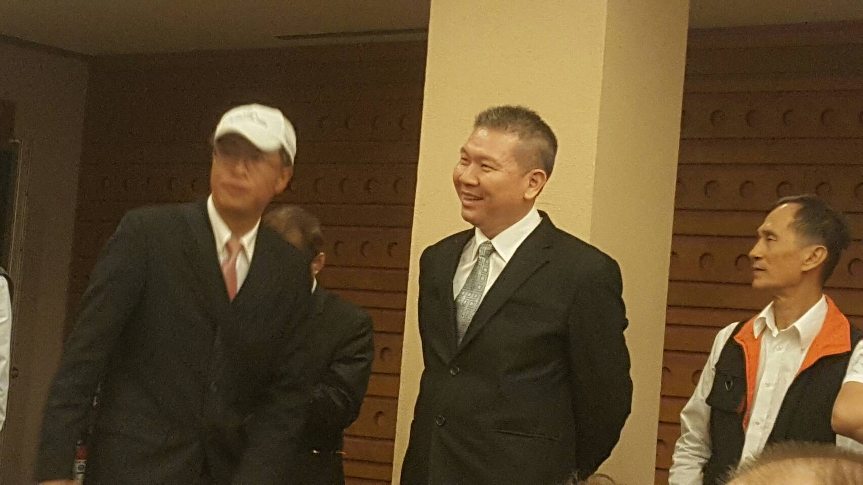 宜縣房仲公會選情激烈 陳振坤榮膺理事長