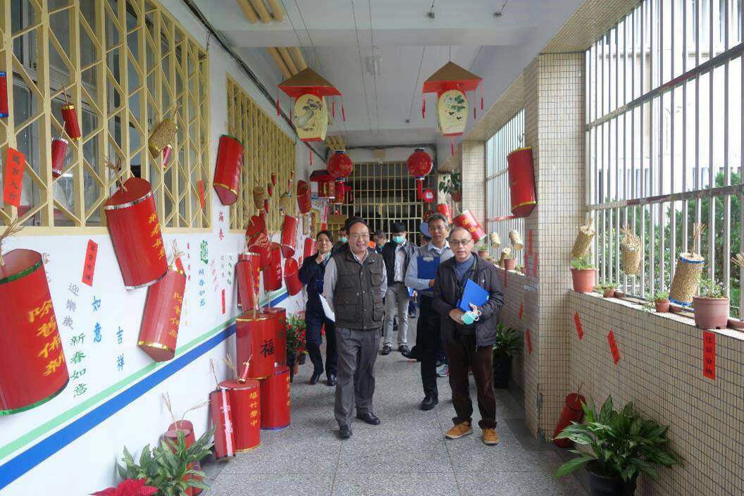 窗外月高牆天燈 另類慶元宵為民祈福