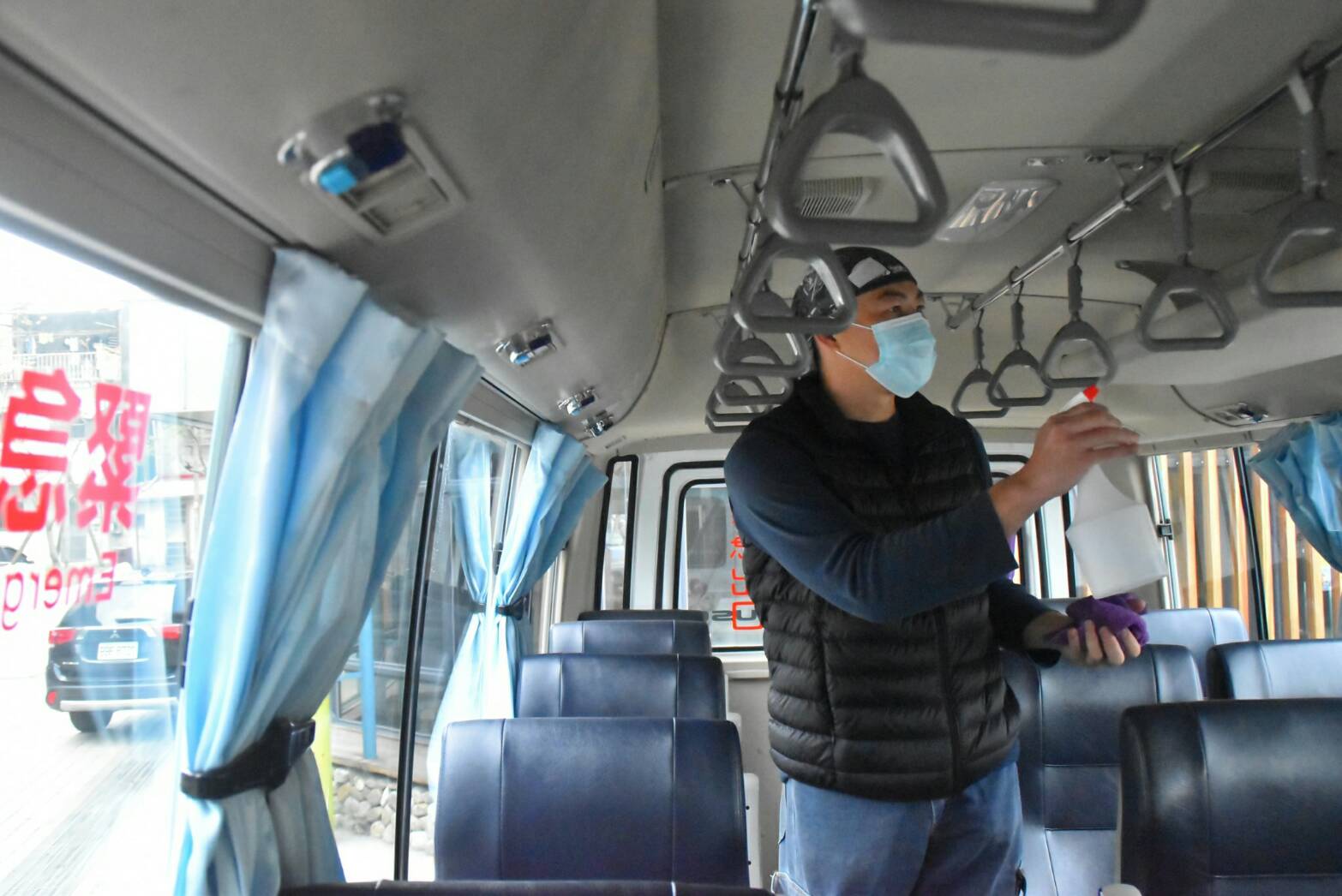 防範新冠病毒 三星鄉免費公車每日消毒