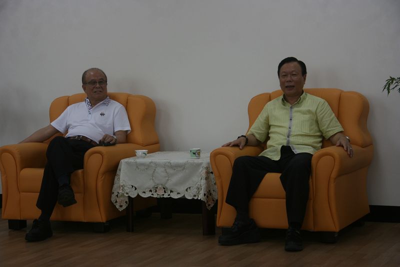 蘇澳鎮長陳金麟對林明宗調解糾紛減少訴訟極力稱讚