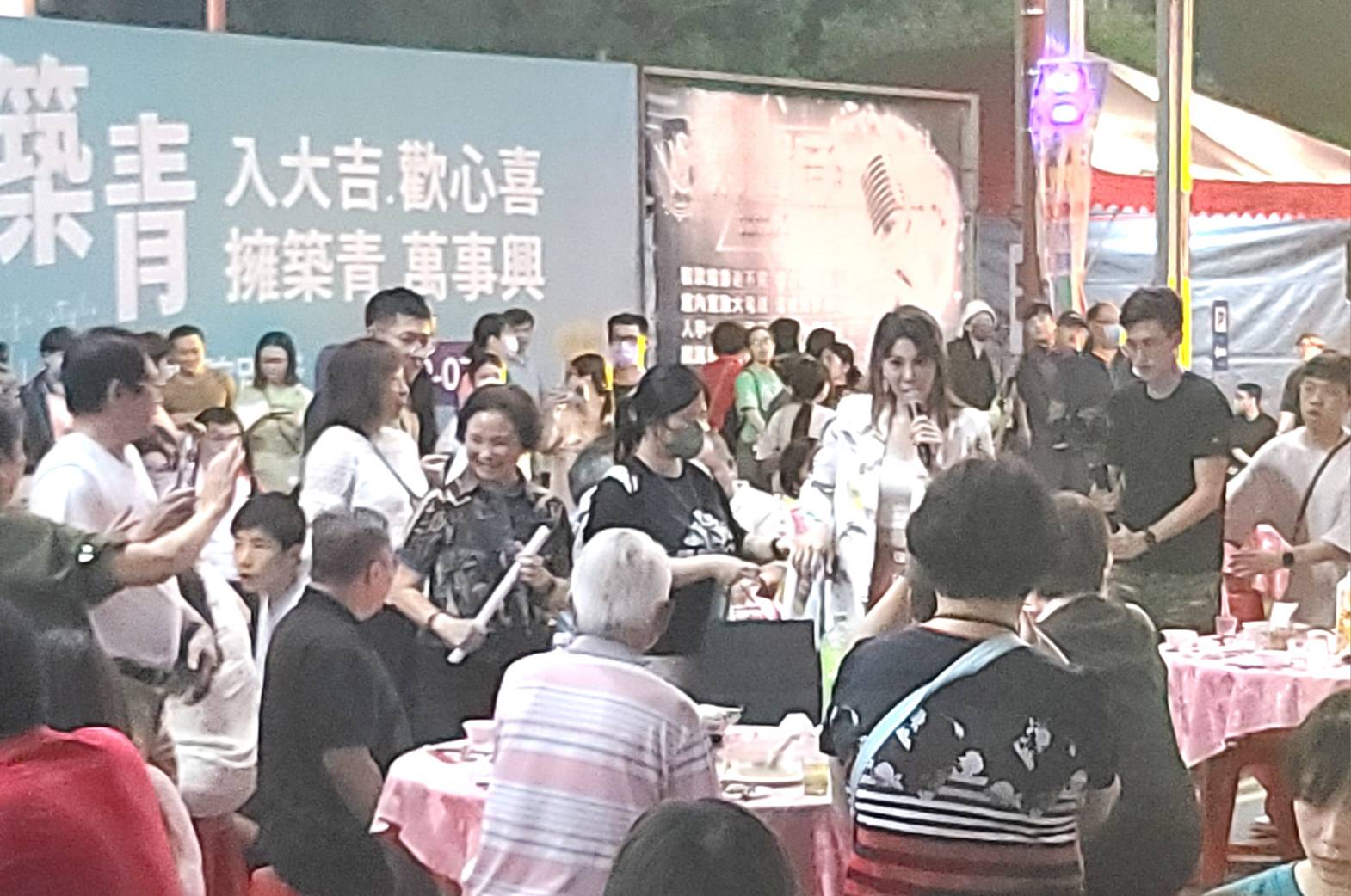 羅東帝爺生呷拜拜