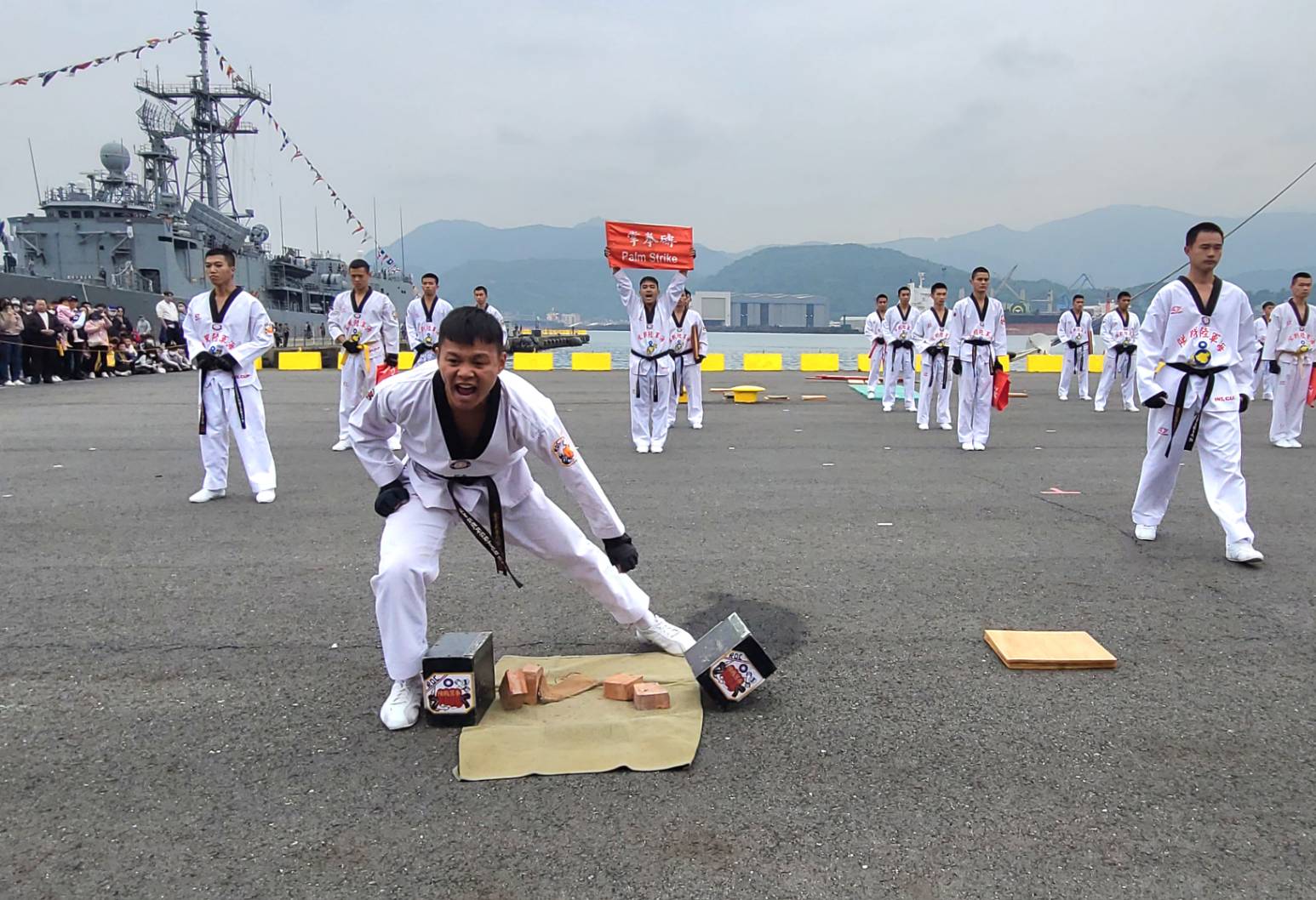 蘭陽21世紀不動產宏鎰集團