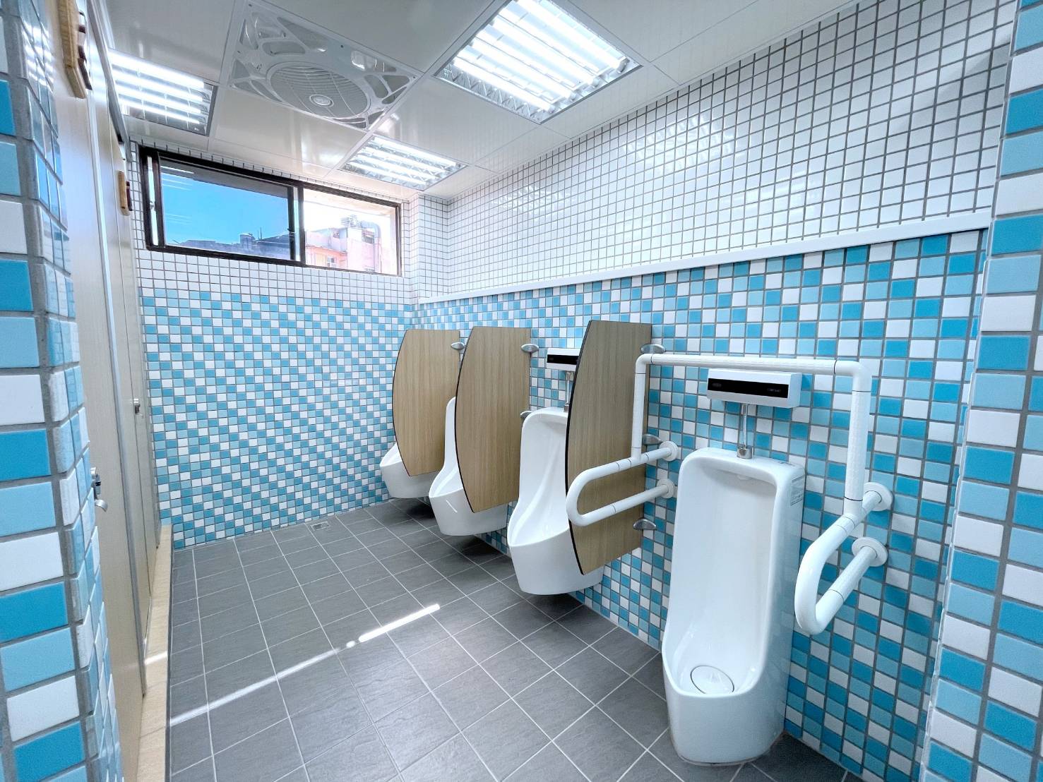 中山公園老人館廁所