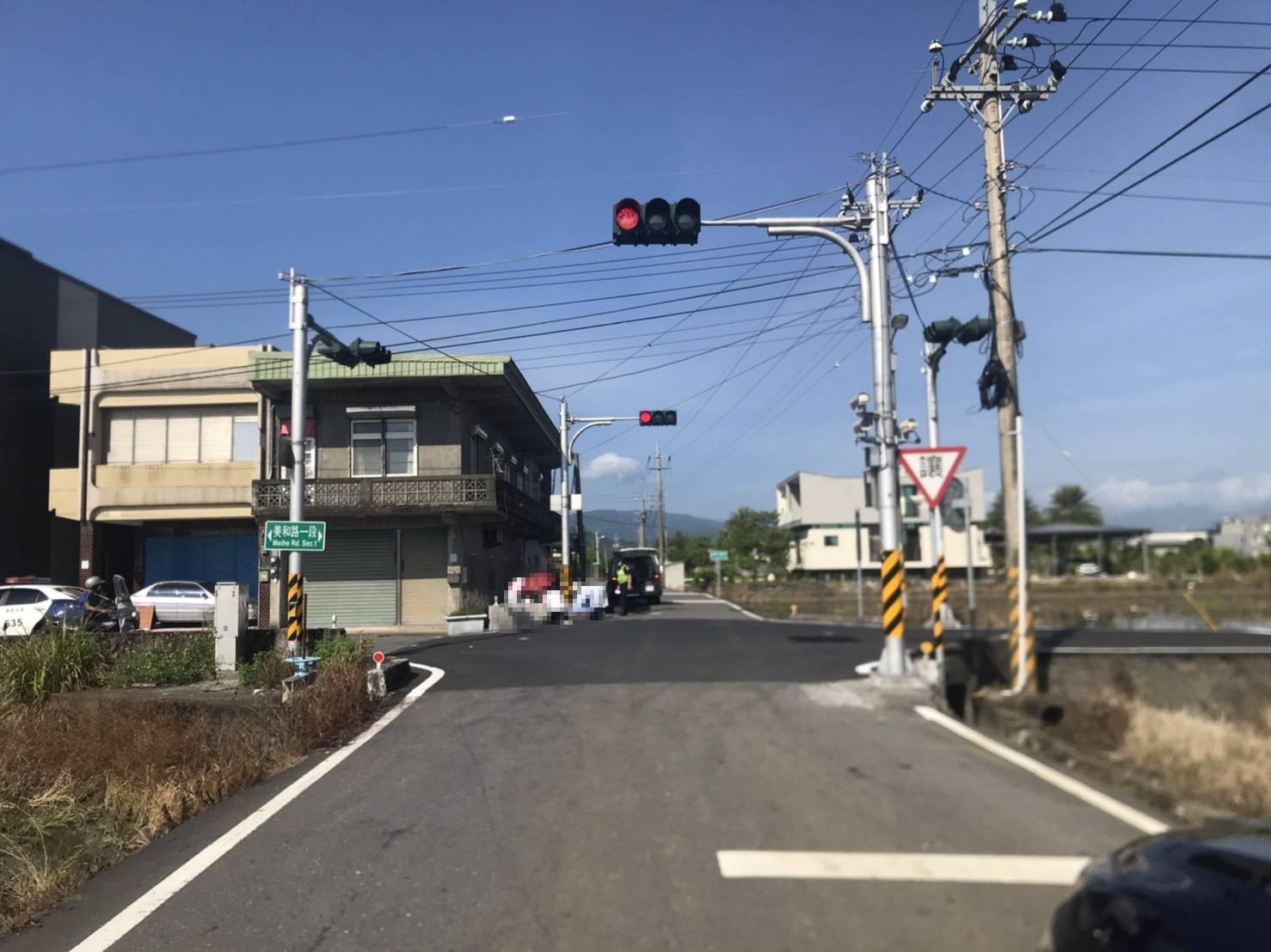 永美路口兩機車互撞