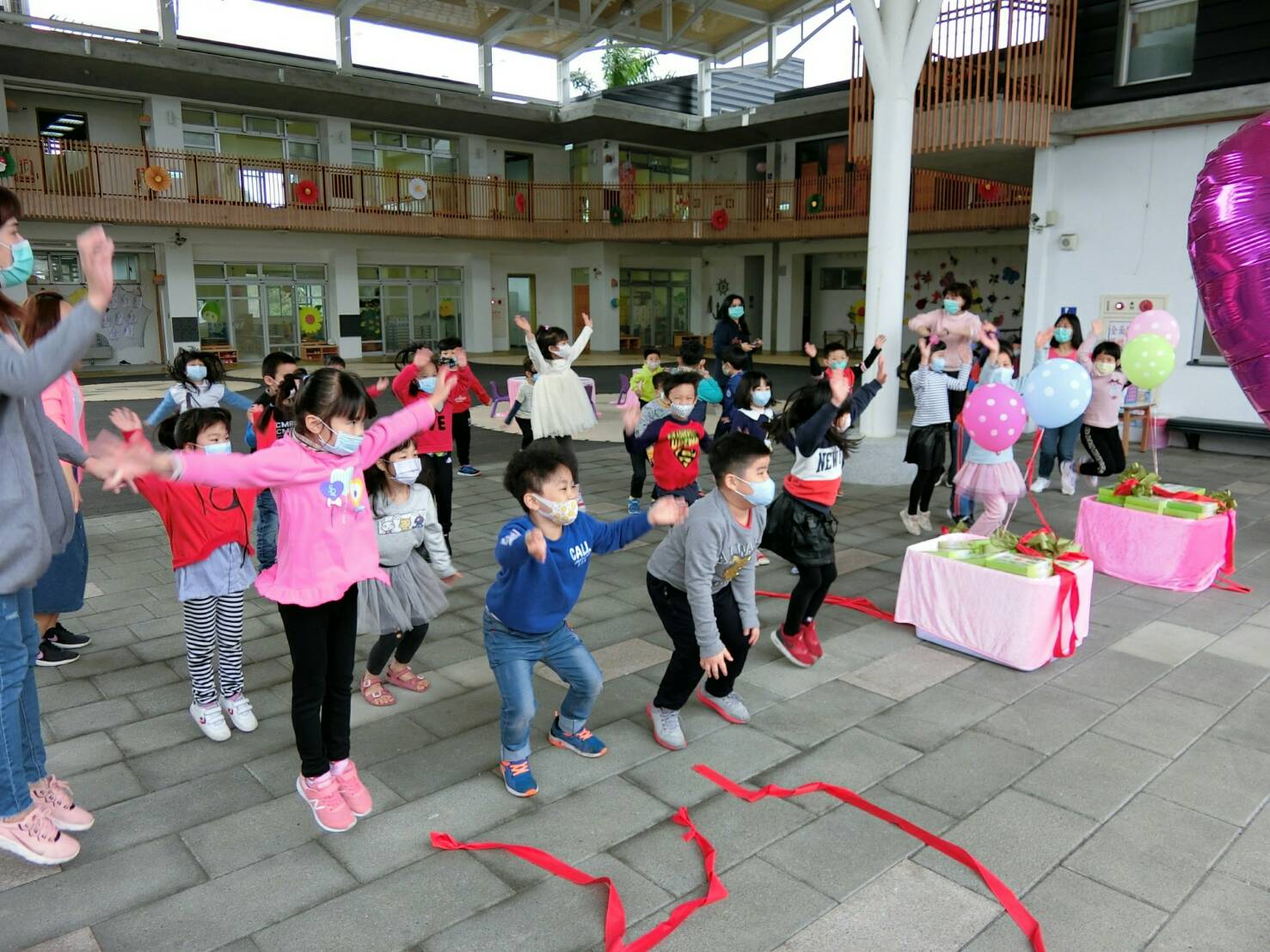 兼顧防疫及獎勵  冬山鄉歡度兒童節暨表揚模範生好有趣