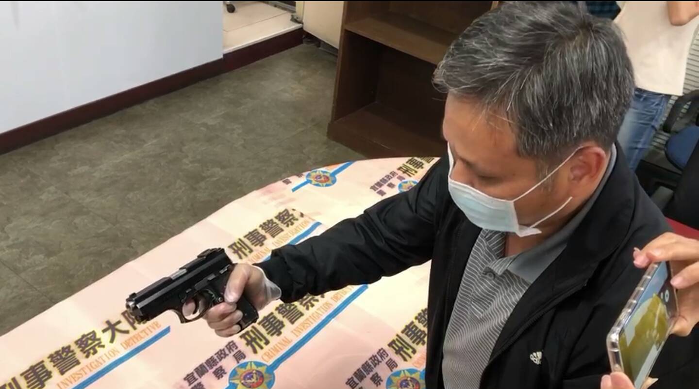 雙槍藥頭「龜昇」落網 宜警防疫期間奮勇緝毒