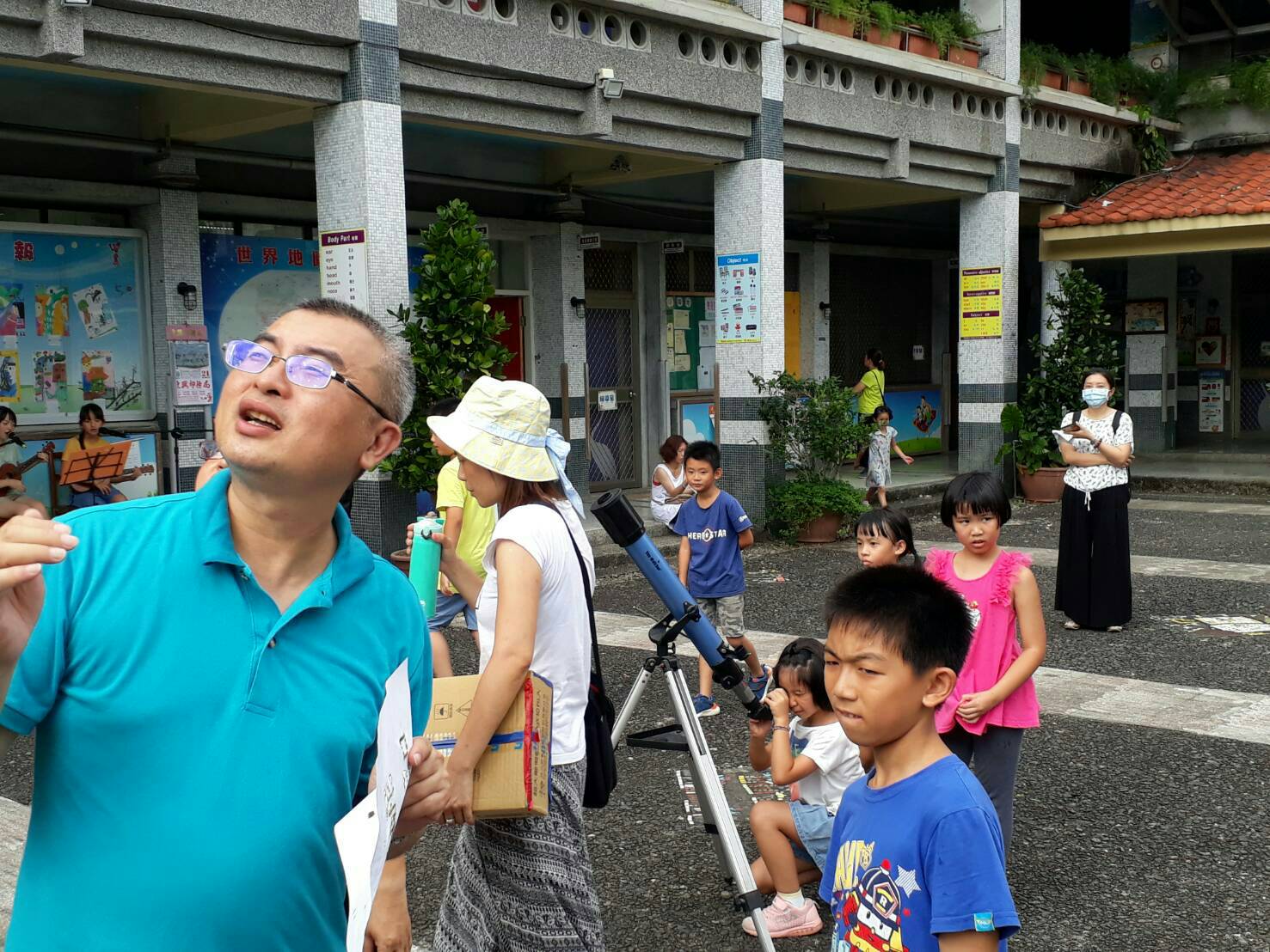 錯過再等195年 萬富國小辦日環食觀測活動