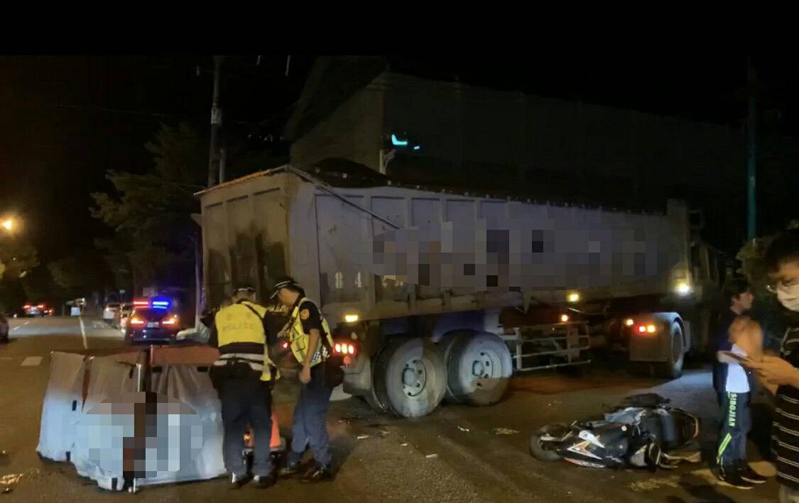 蘇澳新站曳引車與重機車禍 騎士當場死亡幼童受傷