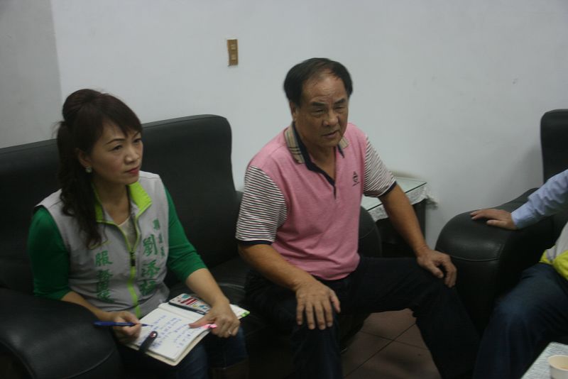 羅東鎮民代表李錫欽羅東火車站附近社區居民受不了臭味