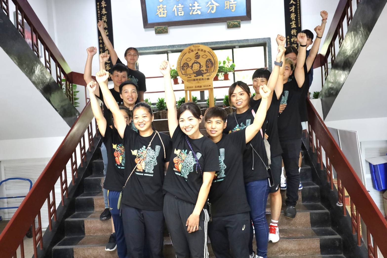 羅東公所隊勇奪宜縣龍舟賽冠軍