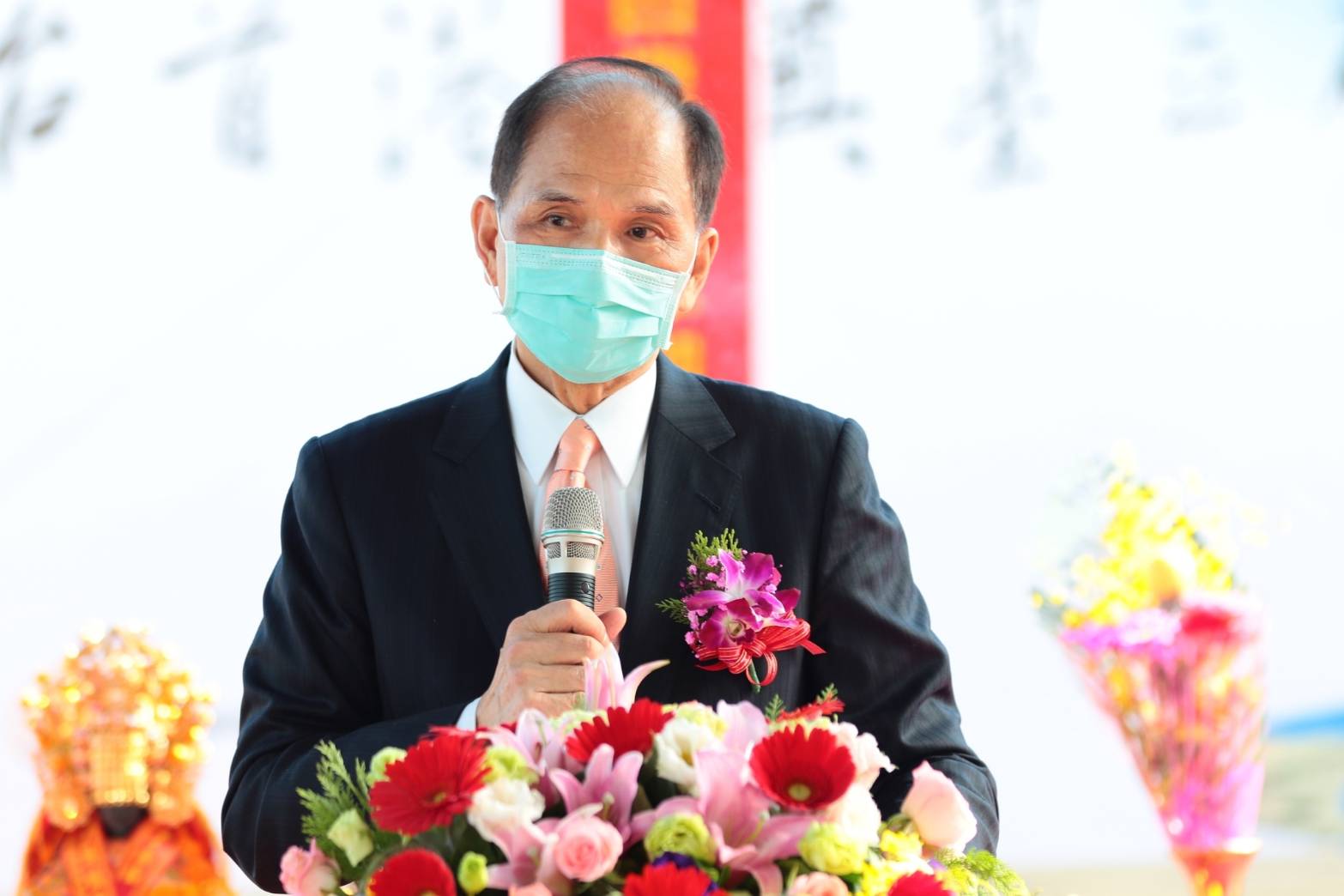 南⽅澳漁港興建百歲紀念物