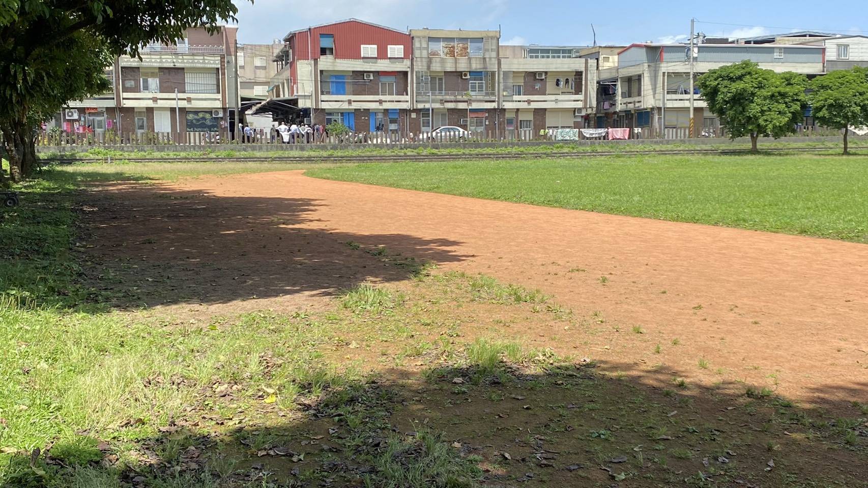 陳歐珀力爭校園改善