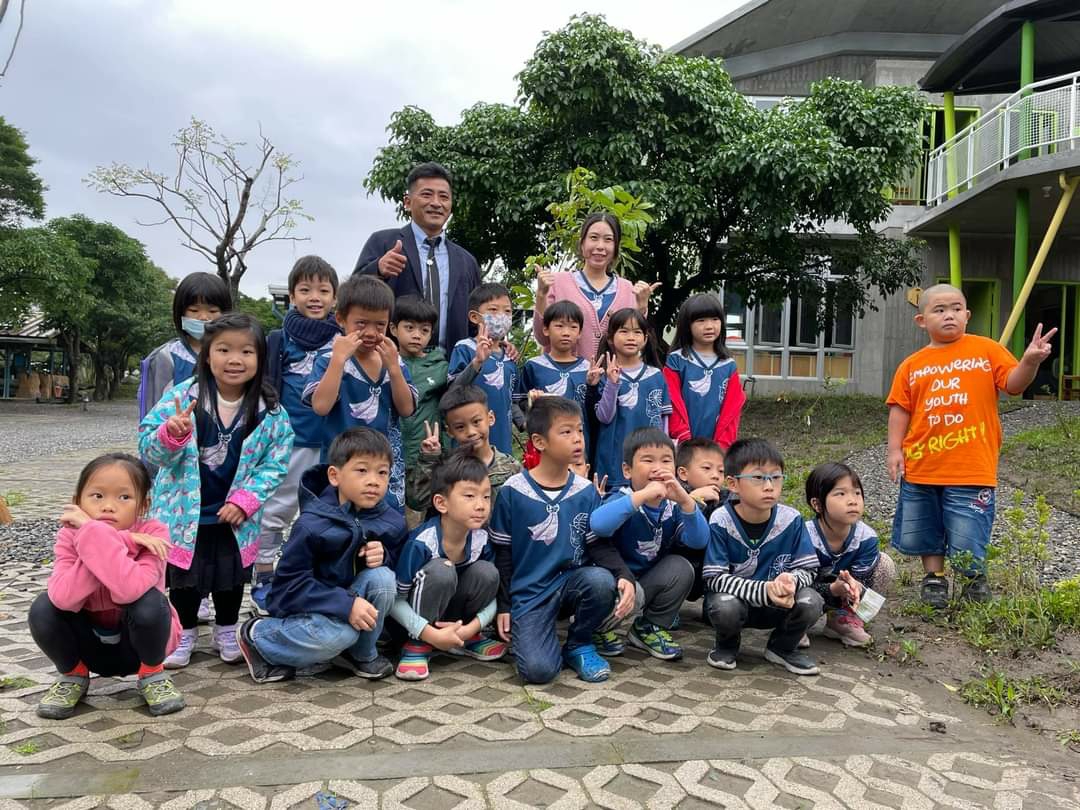 岳明國小歡慶新校舍啟用