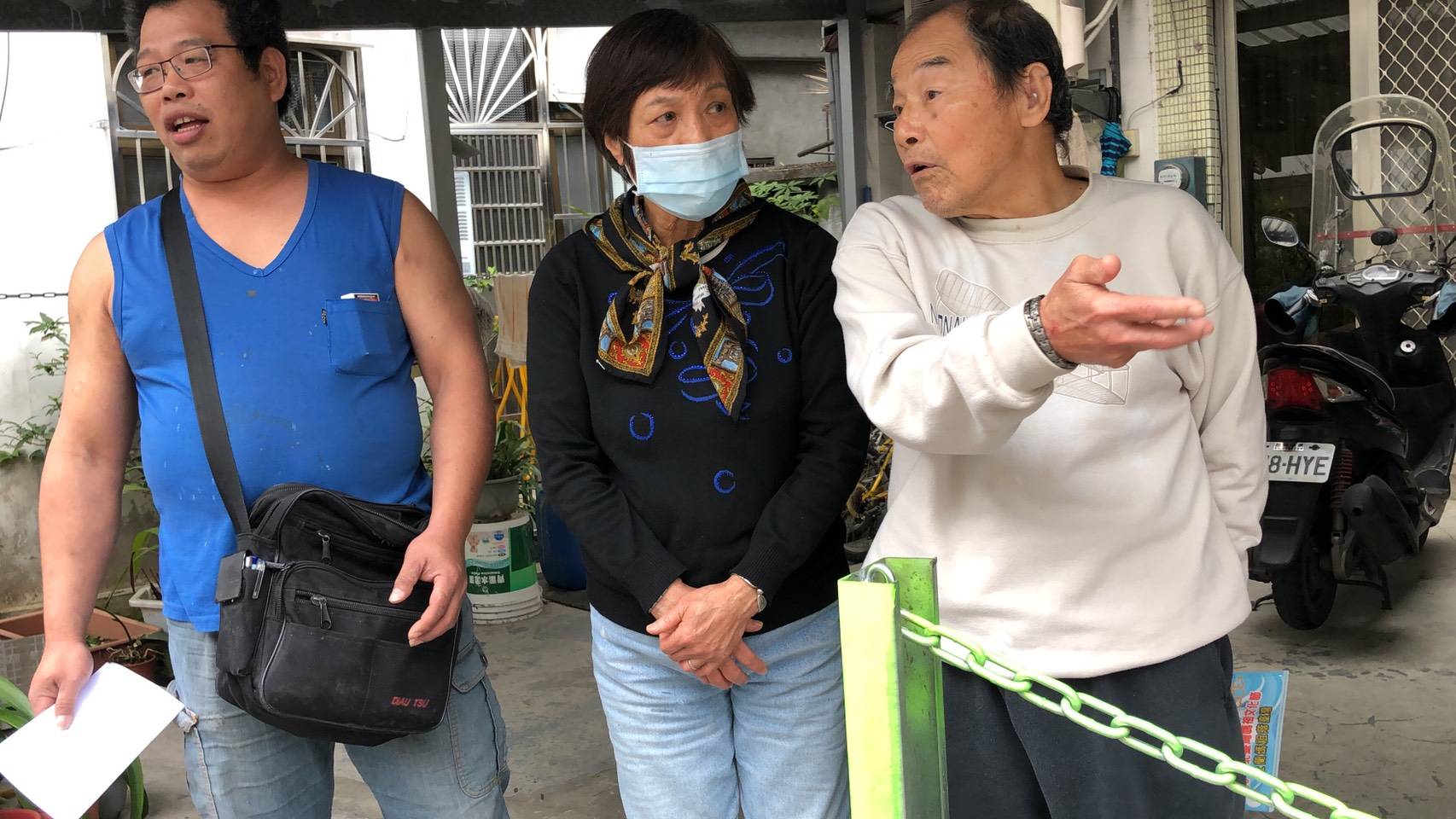 劉添梧議員為樹人路8住戶解圍