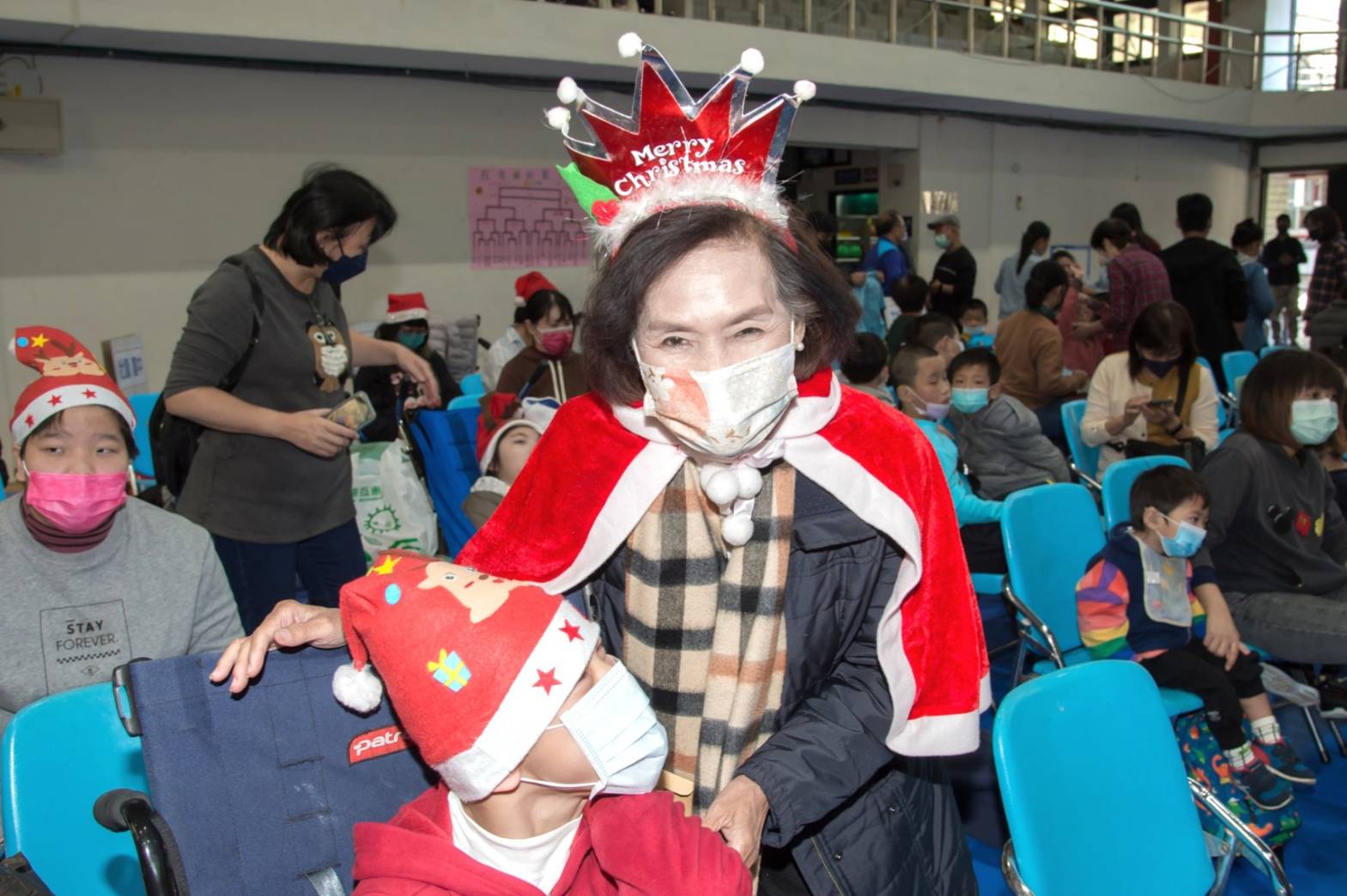 特殊需求學生寒冬送暖聖誕聯歡